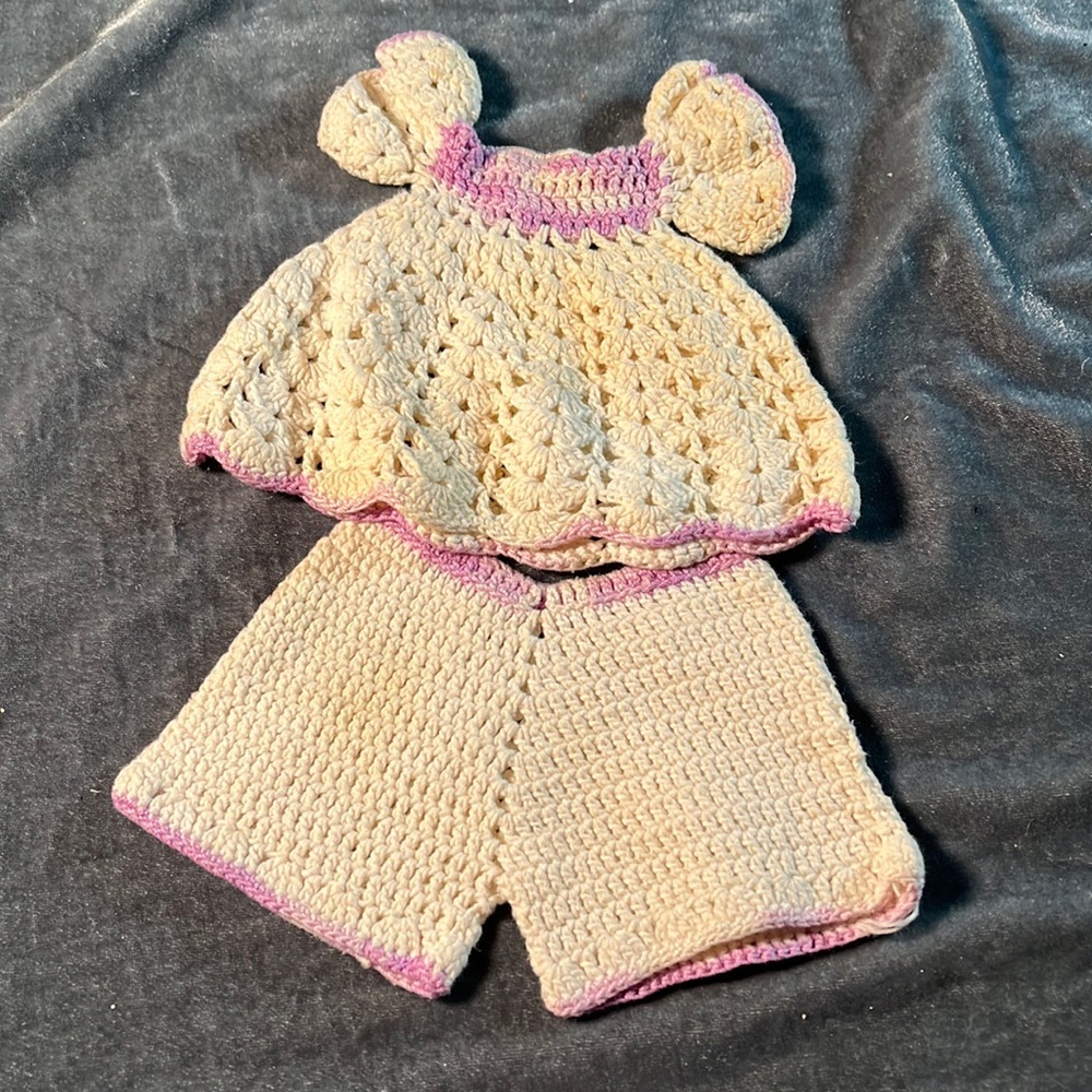 VTG Crocheted Outfit Potholders